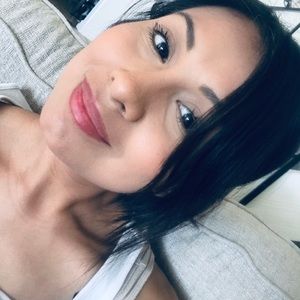 Meet your Posher, Ariana